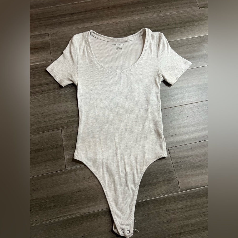 American‎ Eagle Bodysuit